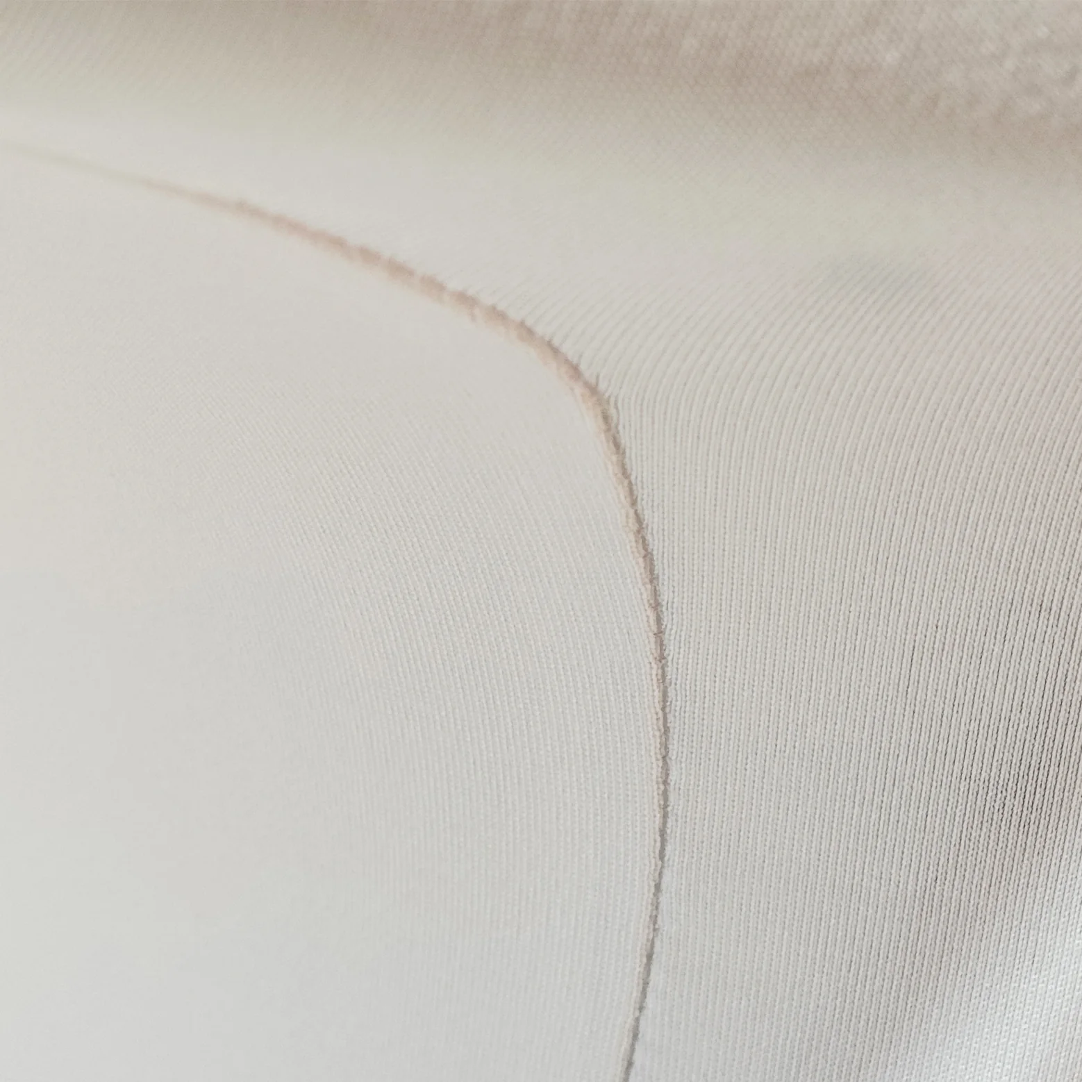 Spandex Cover for 3D Tilted Rectangular Backdrop Stand - White - Image 4