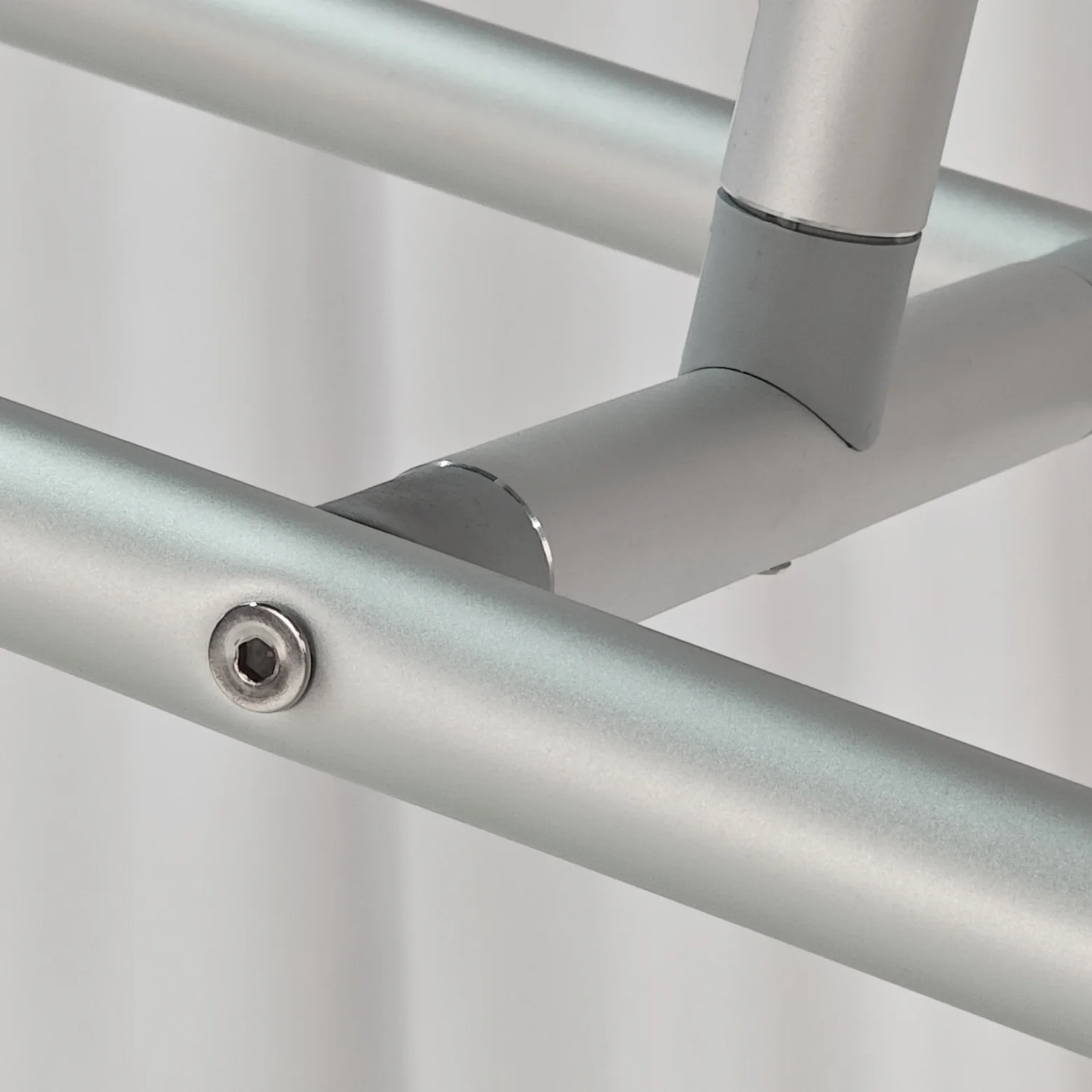 3D 6.5ft Tilted Rectangular Backdrop Stand - Image 4