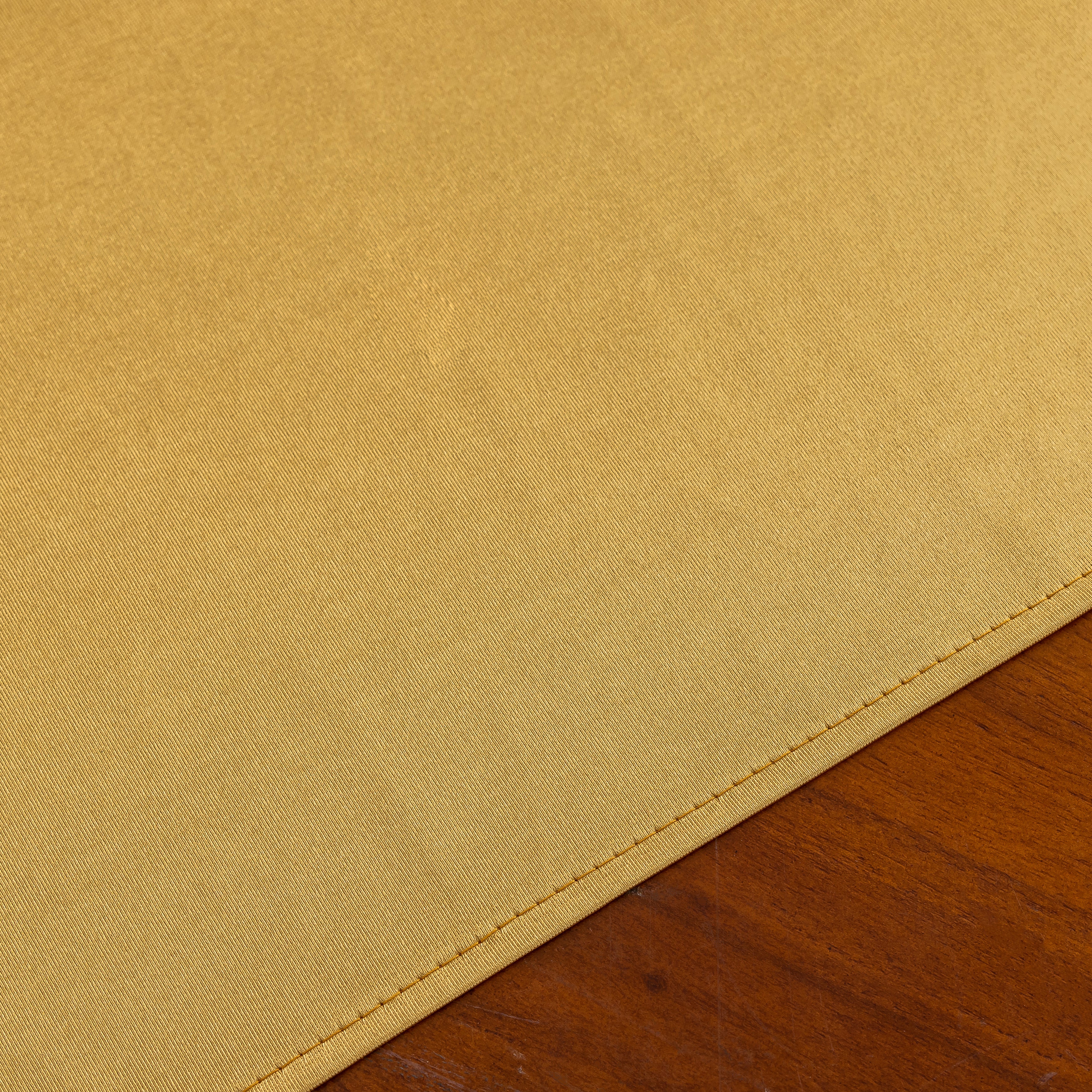 Premium Satin (Wrinkle-Resistant) 90"x132" Rectangular Tablecloth - Gold Antique - Image 4