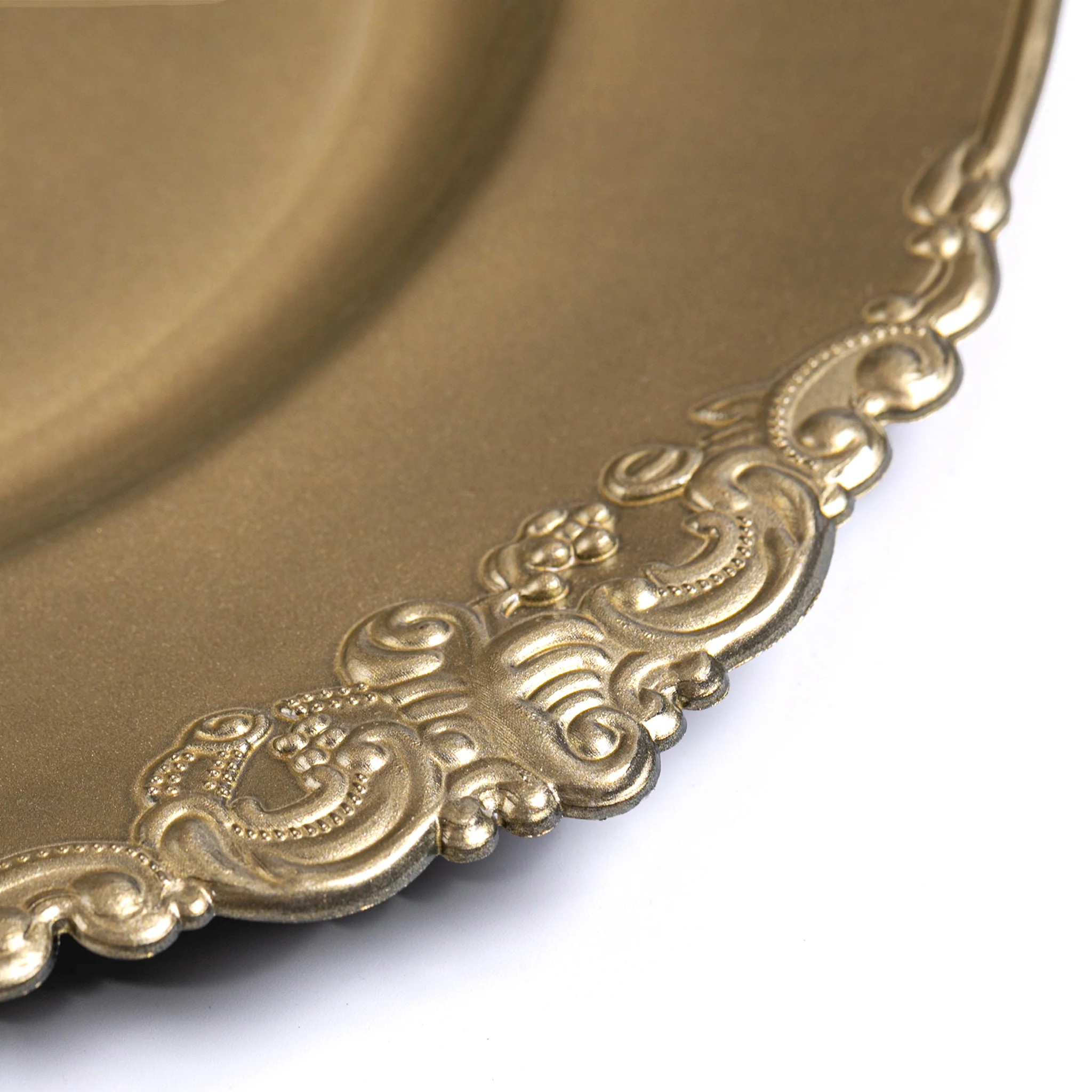 Vintage Round Charger Plate - Champagne - Image 3